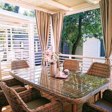 J & R Mobile Homes บีโอกราดนาโมรู ภายนอก รูปภาพ